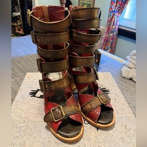 Freebird Bond red croco